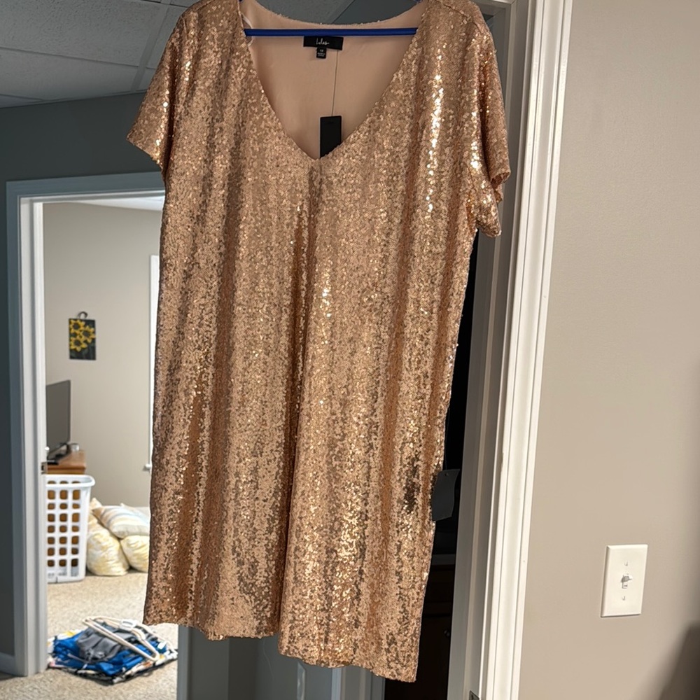 Lulus Sequined T-Shirt Dress